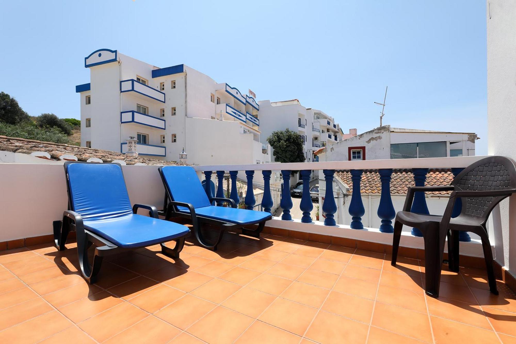 Akisol Apartments In Burgau Budens Ngoại thất bức ảnh