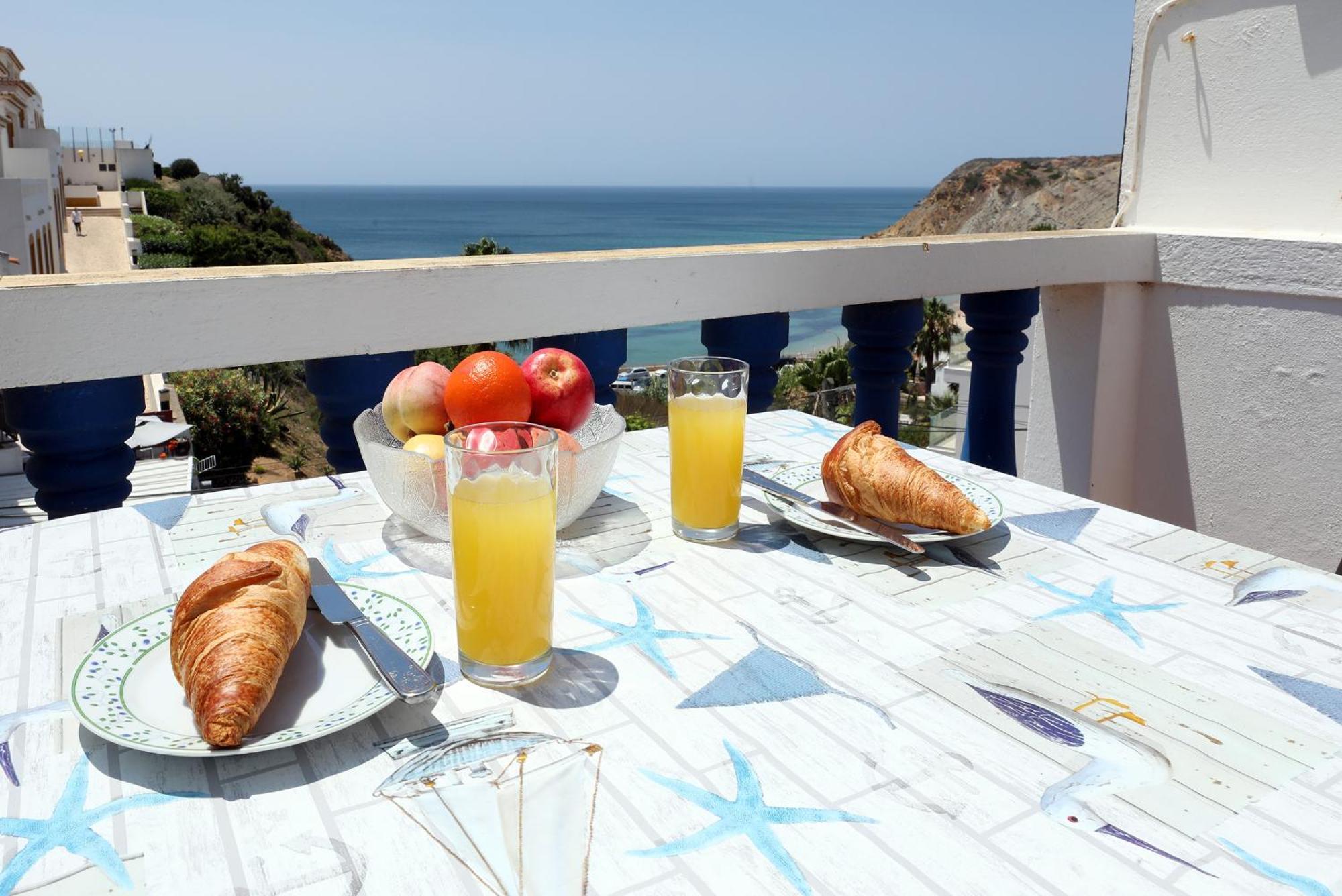 Akisol Apartments In Burgau Budens Phòng bức ảnh